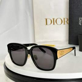 Picture of Dior Sunglasses _SKUfw76772022fw